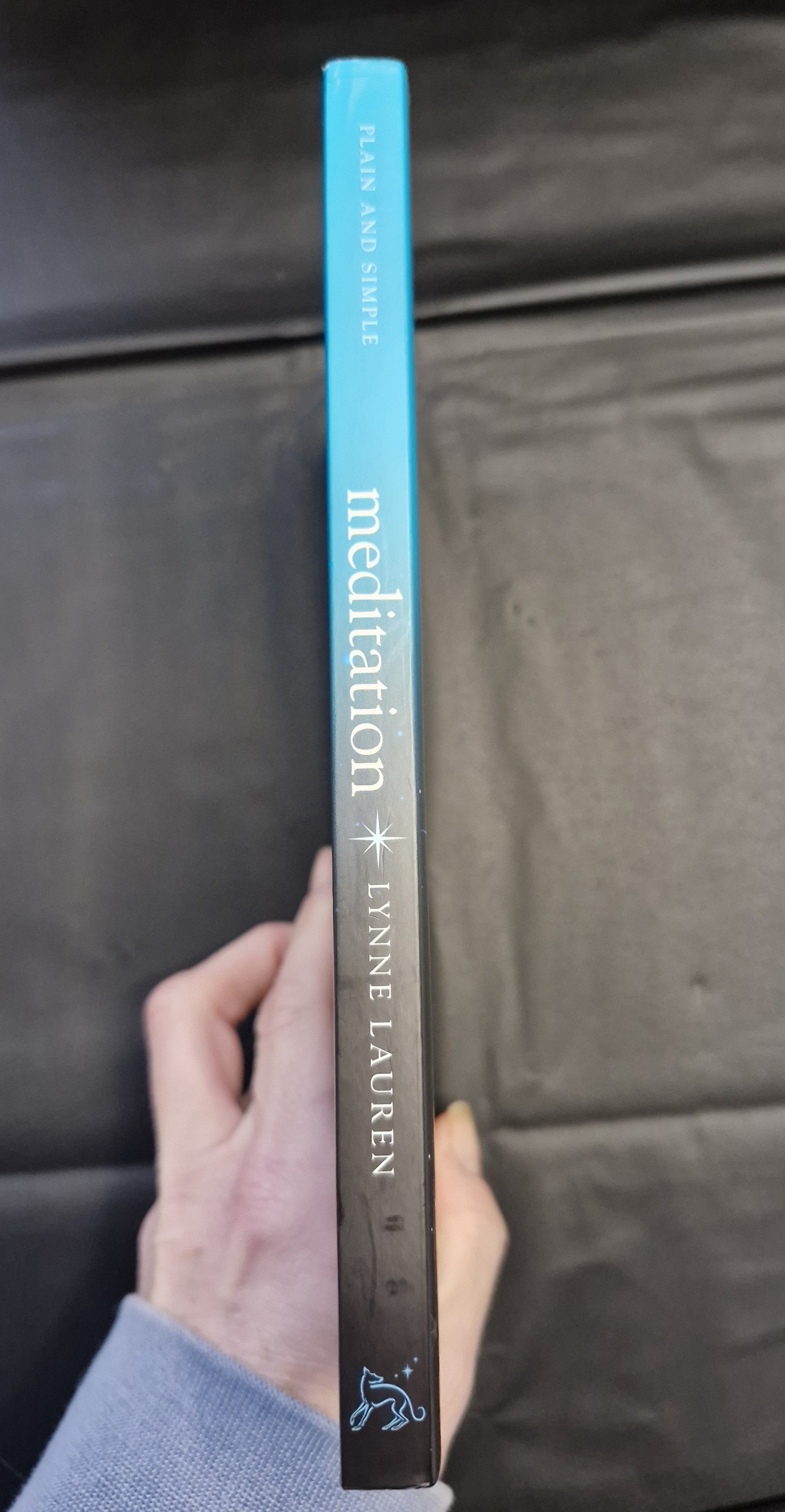 Pre-loved meditation book