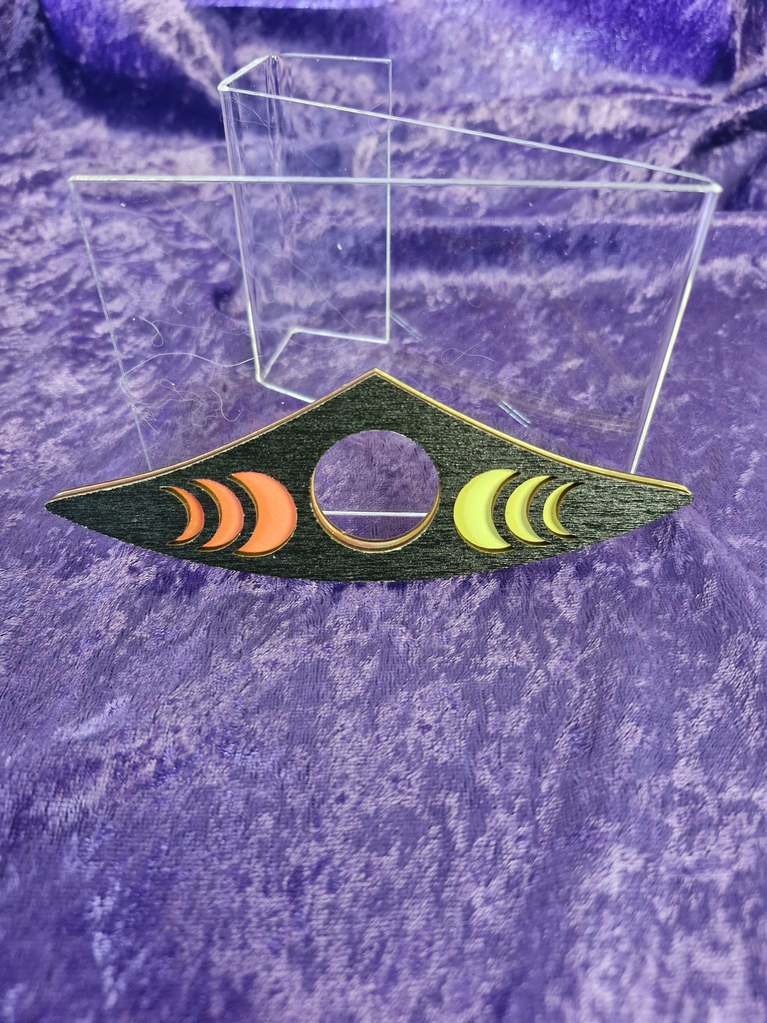 Triple Moon Page Holder