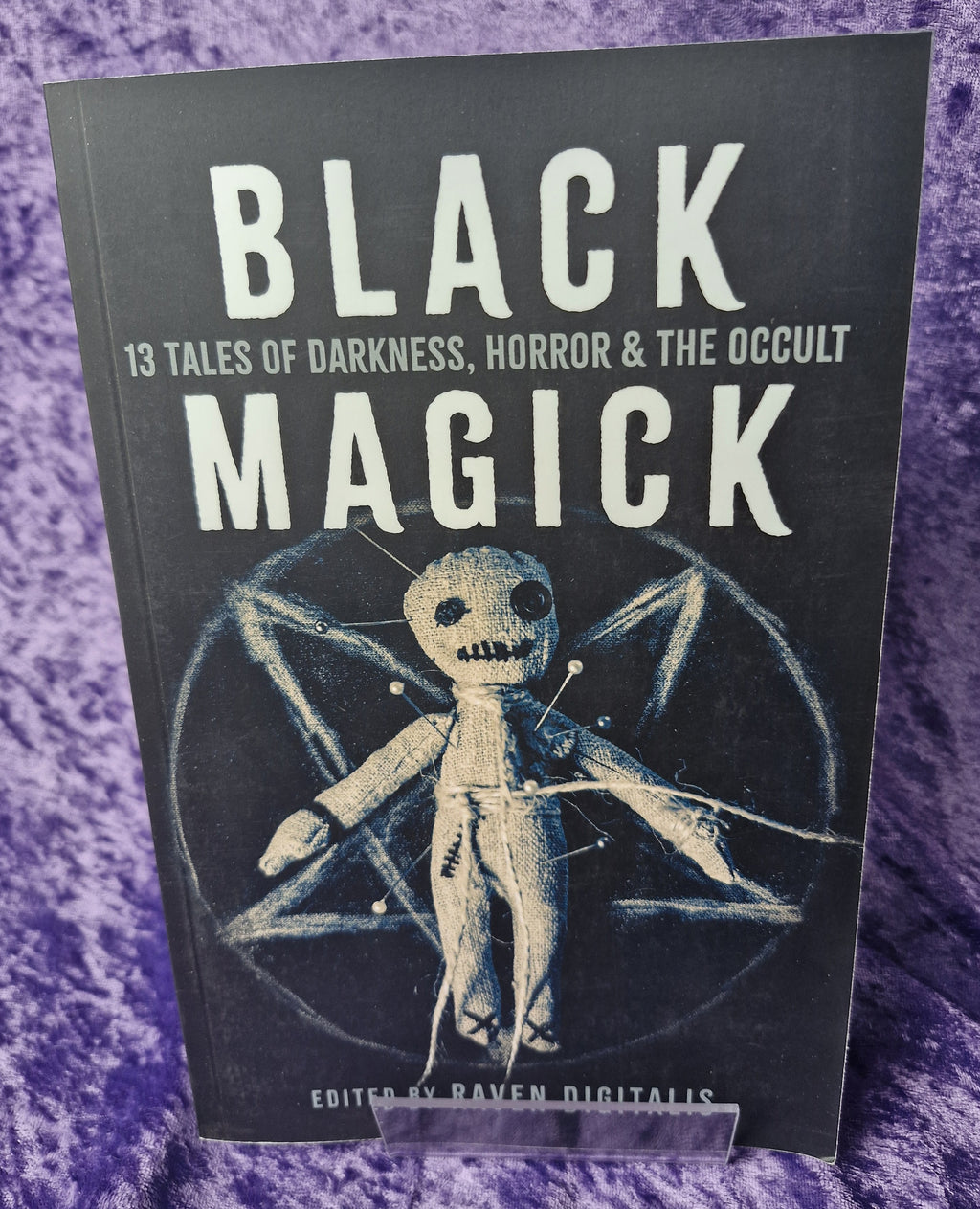 Black Magick - 13 Tales of Darkness, Horror and The Occult