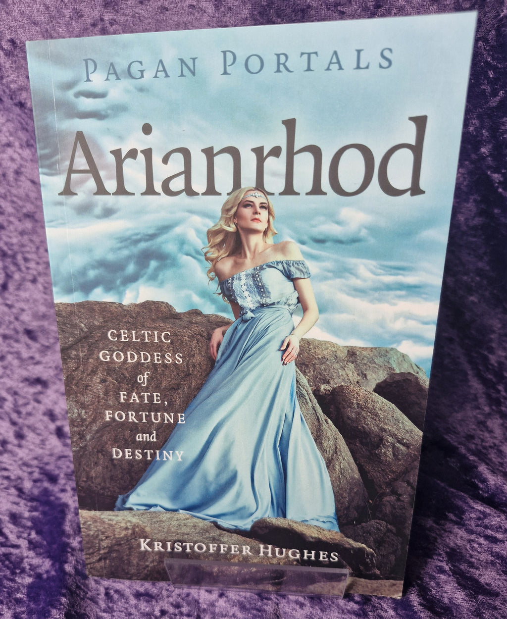 Arianrhod - Kristoffer Hughes